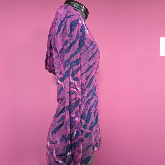 Erge Karen Hooded Burnout V-neck Long-Sleeve Top in Fuchsia/Navy Zebra Print XS - Picture 2 of 7